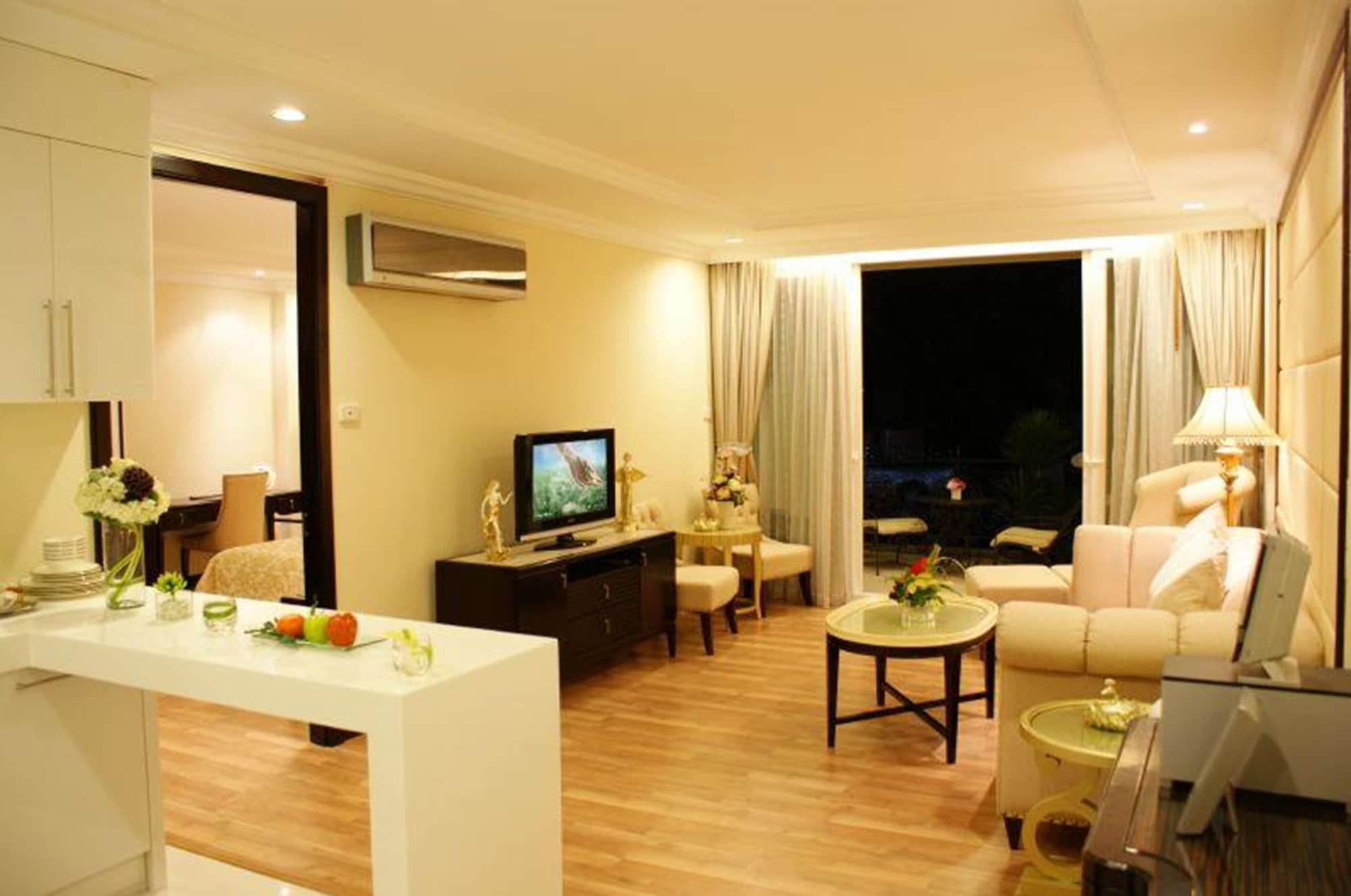 Hotel LK Legend Pattaya Exterior foto